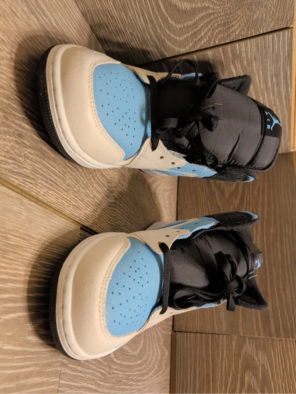 Jordan Air Jordan 1 Mid SE Summit White Blue Chill Black Men